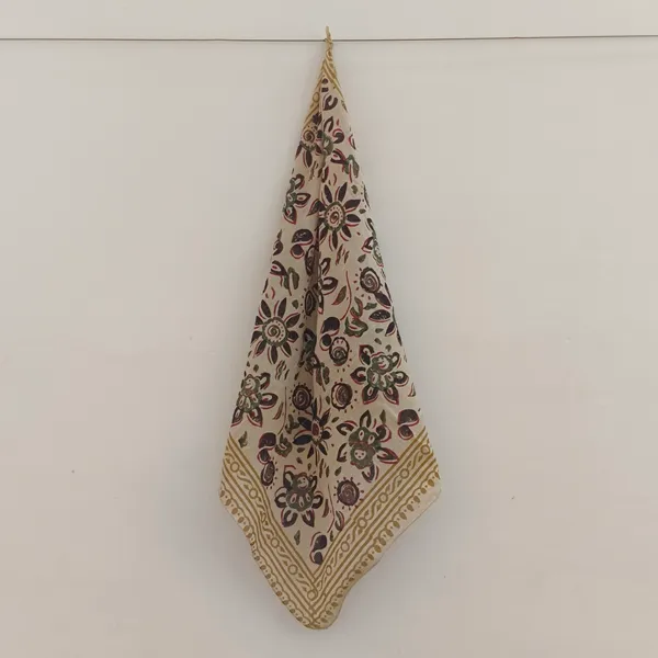 Cream_Floral_Print_Scarf_for_Women