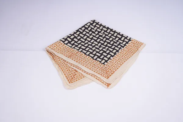 Black_Printed_Square_Face_Cover_Scarf_for_Women