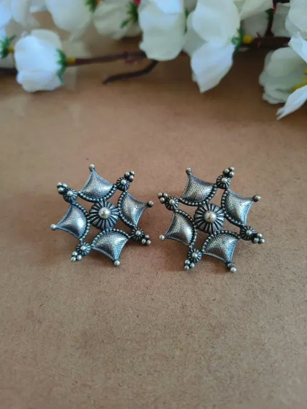Starburst_Stud_Silver_Colour_Brass_Earring_For_Women