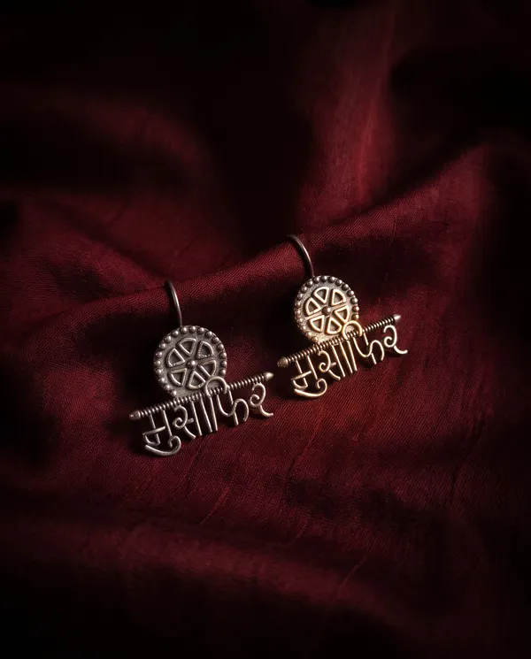 Musafir_Silver_Colour_Brass_Earring_For_Women