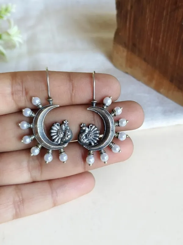 Pearl_Halo_Silver_Colour_Brass_Earring_For_Women