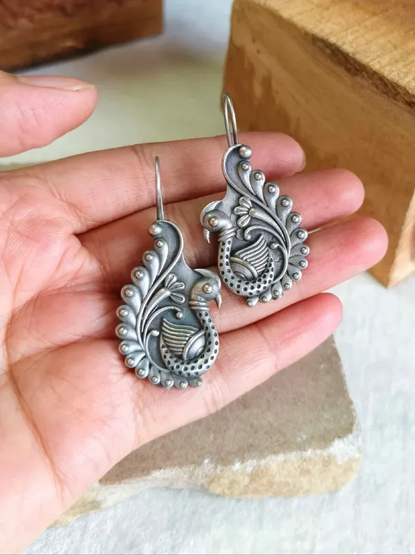 Peacock_Spiral_Silver_Colour_Brass_Earring_For_Women