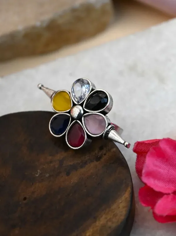 Sunehri_Statement_Ring_Multicolor_Brass_Ring_For_Women