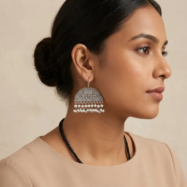 Aadya_Silver_Colour_Brass_Earring_For_Women