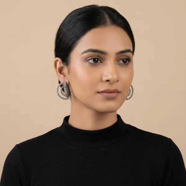 Harshita_Silver_Colour_Brass_Earring_For_Women