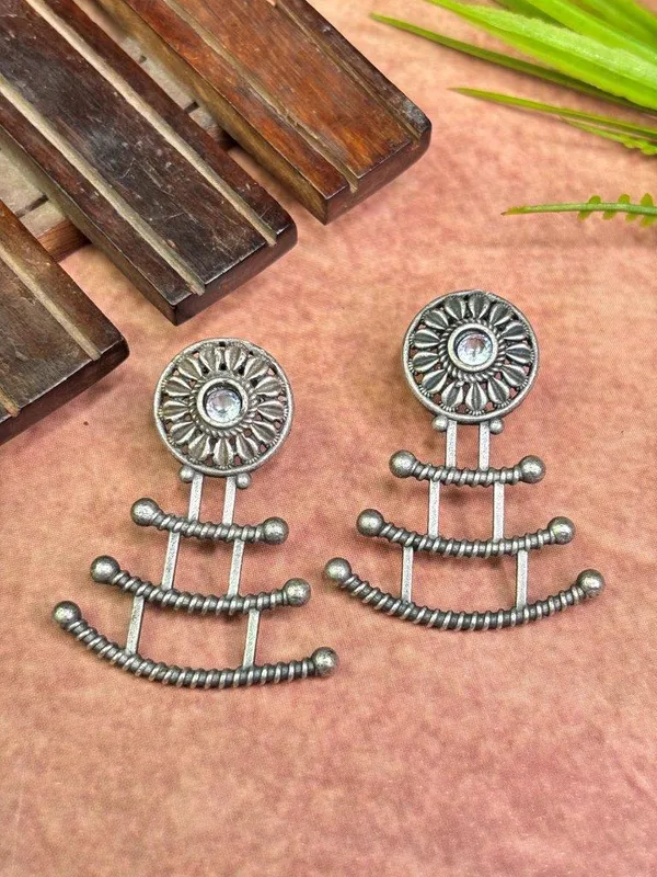 Layered_Arc_Drop_White_Colour_Brass_Earring_For_Women