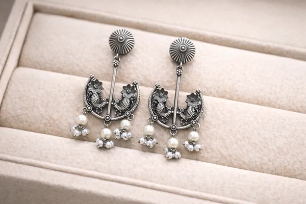 Aira_Bird_Drops_Silver_Colour_Brass_Earring_For_Women