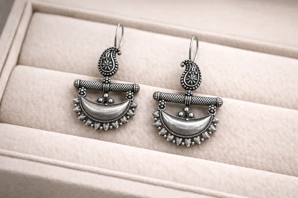 Rhea_Crescent_Silver_Colour_Brass_Earring_For_Women
