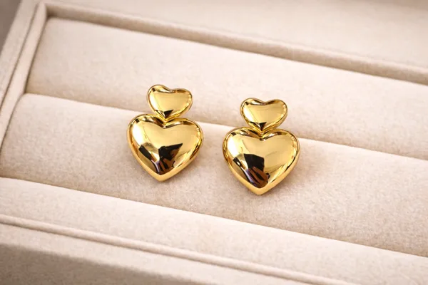 Double_Heart_Golden_Colour_Stainless_Steel_Anti_Tarnish_Gold_Earring_For_Women
