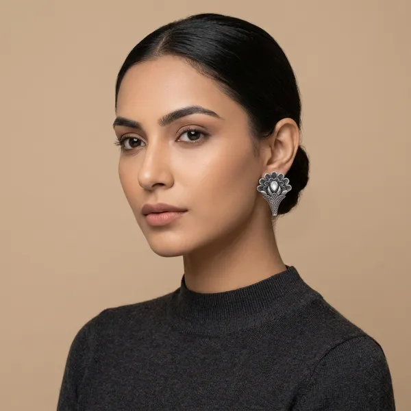 Floral_Stud_Silver_Colour_Brass_Earring_For_Women