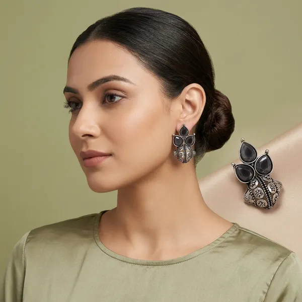Noir_Mughal_Black_Colour_Brass_Earring_For_Women