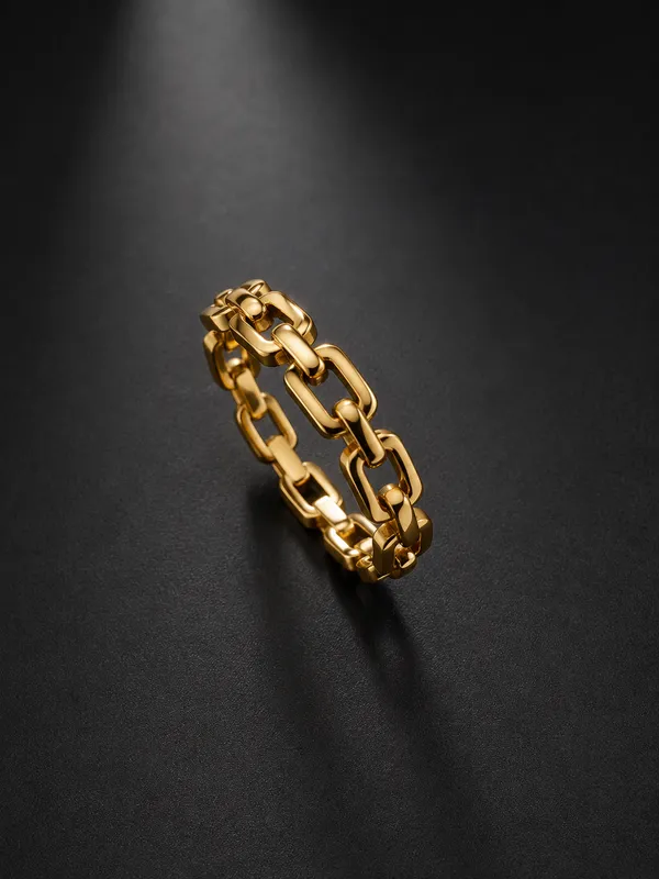 Link_Luxe_Ring_Golden_Colour_Brass_Ring_For_Women