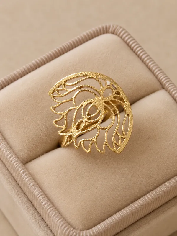 Kamal_Cocktail_Golden_Colour_Brass_Ring_For_Women