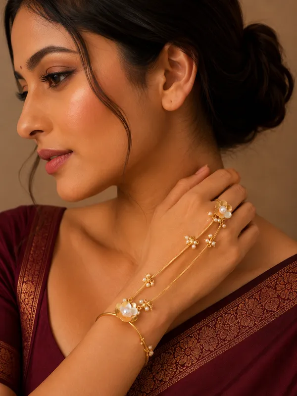 Golden_Colour_Brass_Hath_Phool_For_Women
