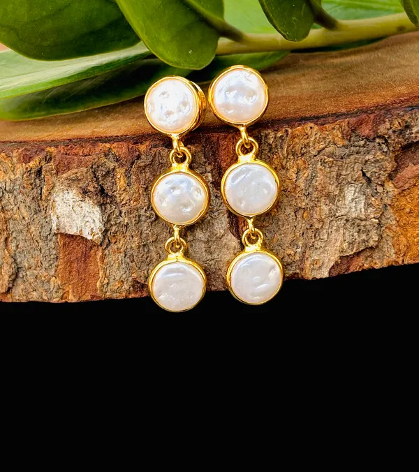 3_Collet_Sy_Pearl_Silver_Colour_Brass_Earring_For_Women