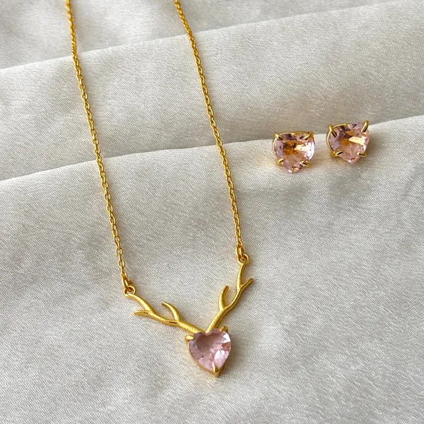 Heart_Pendant_With_Earrings_Crystal_Pink_Colour_Brass_Neck_Piece_For_Women