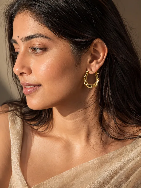 Aarohi_Golden_Colour_Stainless_Steel_Earring_For_Women