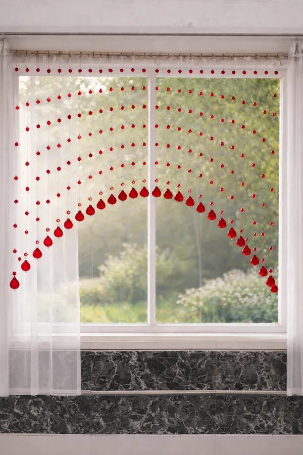 Luxury_Arc_Acrylic_Bead_Curtain_–_Red_&_White_Colour_|_2.5_Ft_Height_|_Suitable_for_3.5–4_Ft_Window/Door(Set_Of-28_Strings)