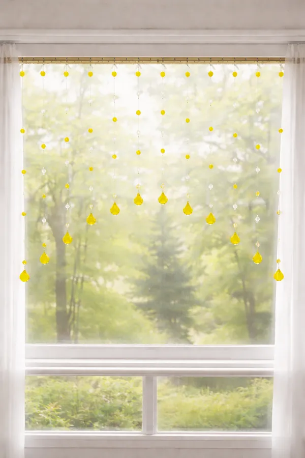 Yellow_&_White_Glass_Drops_Acrylic_String_Beads_Partition_Crystal_Curtains_For_Living_Room