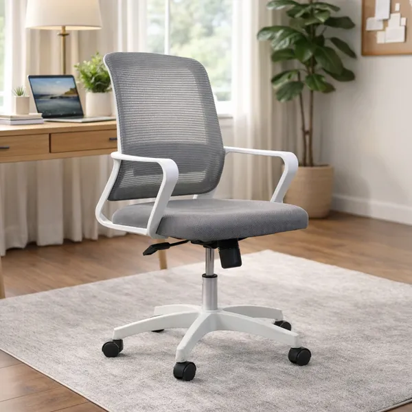 White_Plastic_Chair_For_Office