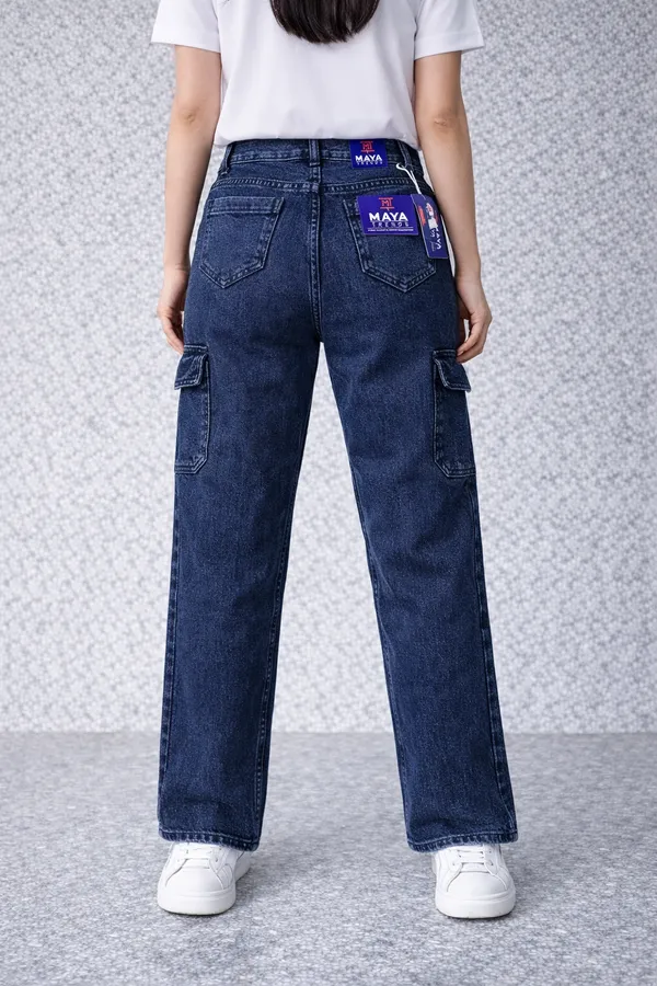 Blue_Wide_Leg_Cargo_Jeans_With_Utility_Pockets_For_Women