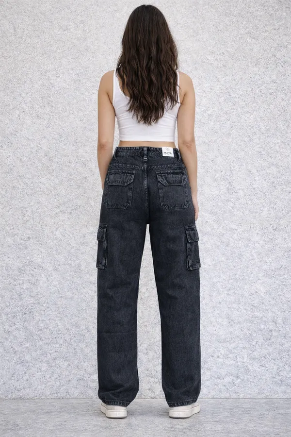 Black_Denim_Cargo_Jeans_For_Women
