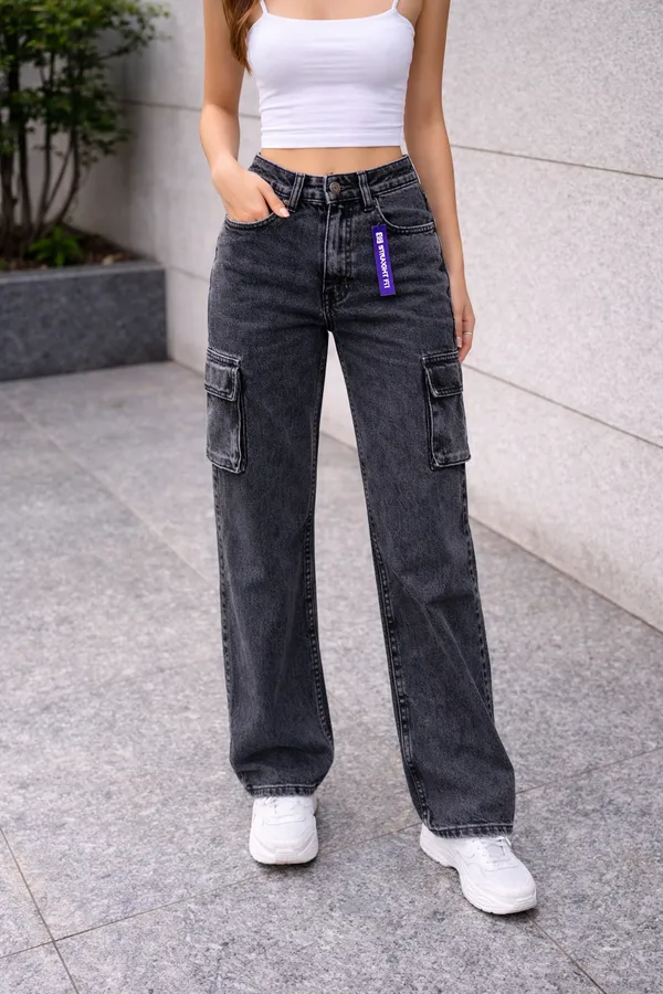 Black_High_Waisted_Cargo_Jeans_For_Women