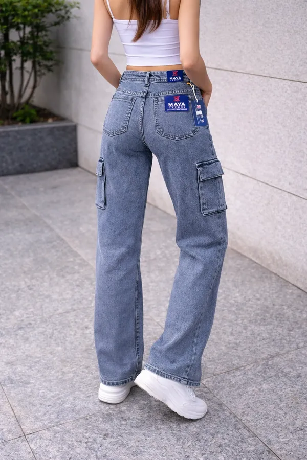 grey_High_Waist_Cargo_Jeans_With_Side_Pockets_For_Women