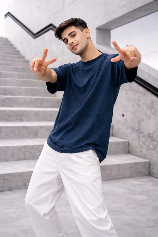 Hue_Nox_Men's_Navy_Plain_Oversized_Acid_Washed_T-Shirt