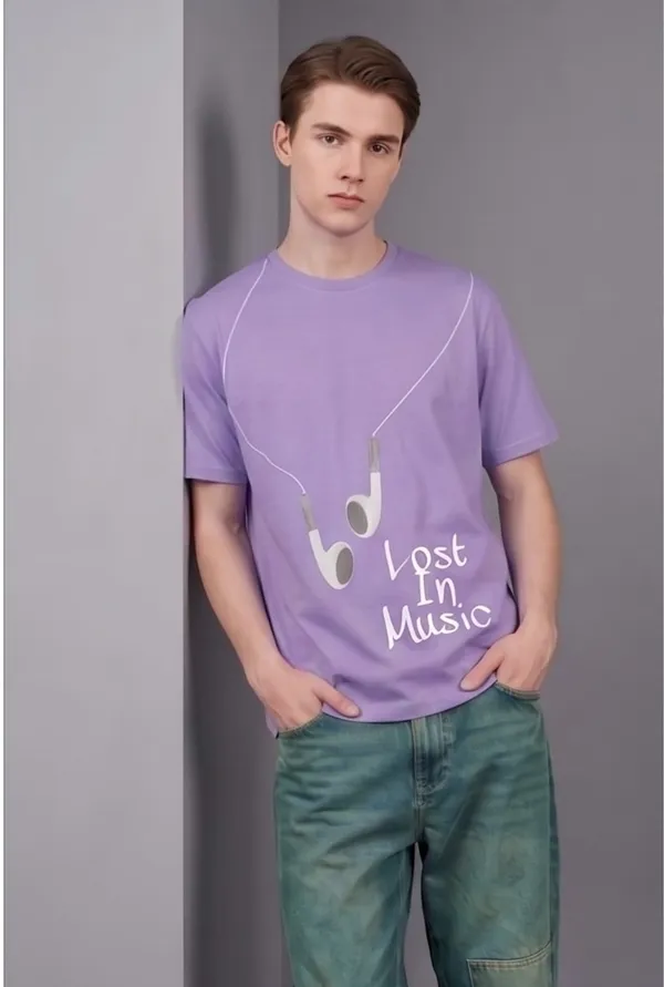 Hue_Nox_Men's_Lavender_Lost_In_Music_Graphic_Regular_Fit_T-Shirt