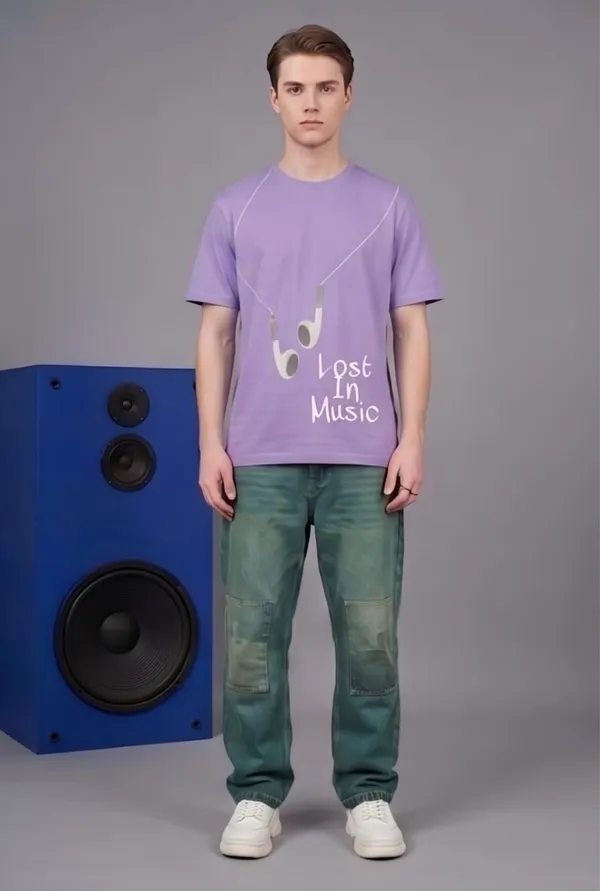 Hue_Nox_Men's_Lavender_Lost_In_Music_Graphic_Regular_Fit_T-Shirt