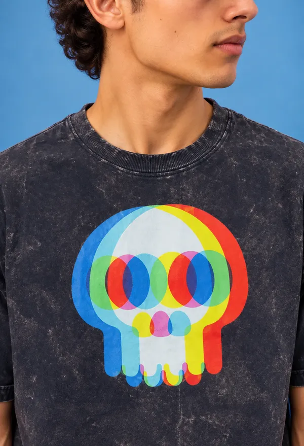 Hue_Nox_Men's_Charcoal_Navy_Skull_Glitch_Graphic_Oversized_Acid_Washed_T-Shirt