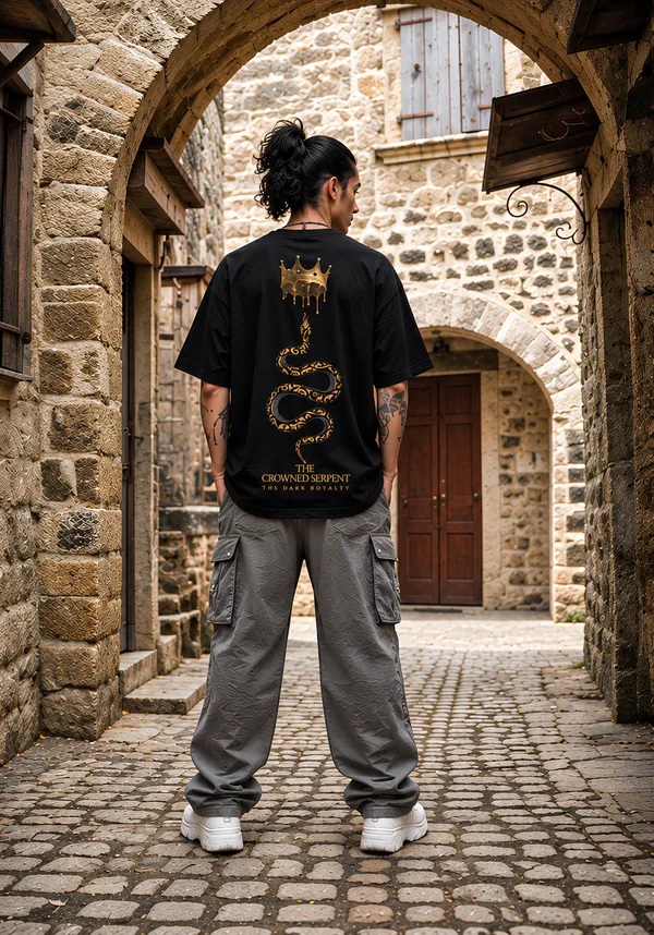 Hue_Nox_Men's_Black_The_Dark_Royalty_Graphic_Oversized_T-Shirt