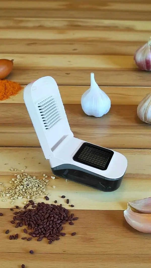 White_And_Black_Garlic_Chopper_Manual_Food_Dicer
