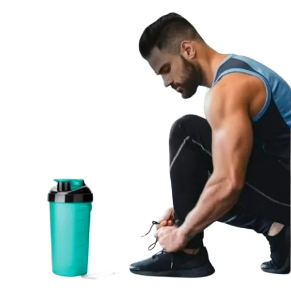 Green_Protein_Shaker_Bottle_With_Measurement_Markings
