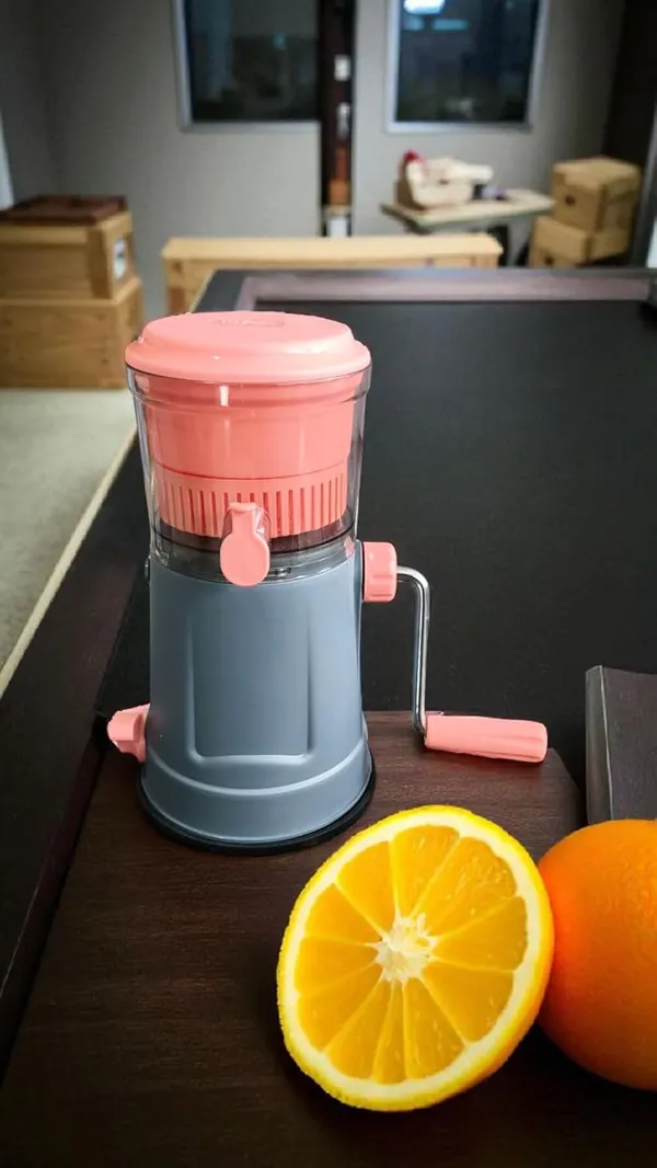 Peach_Manual_Fruit_Juicer