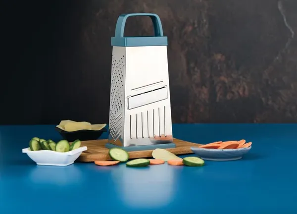 Silver_Box_Grater_Stainless_Steel