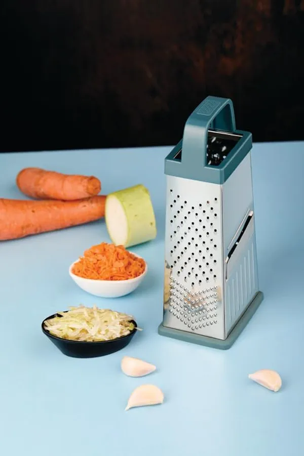 Silver_Box_Grater_Stainless_Steel