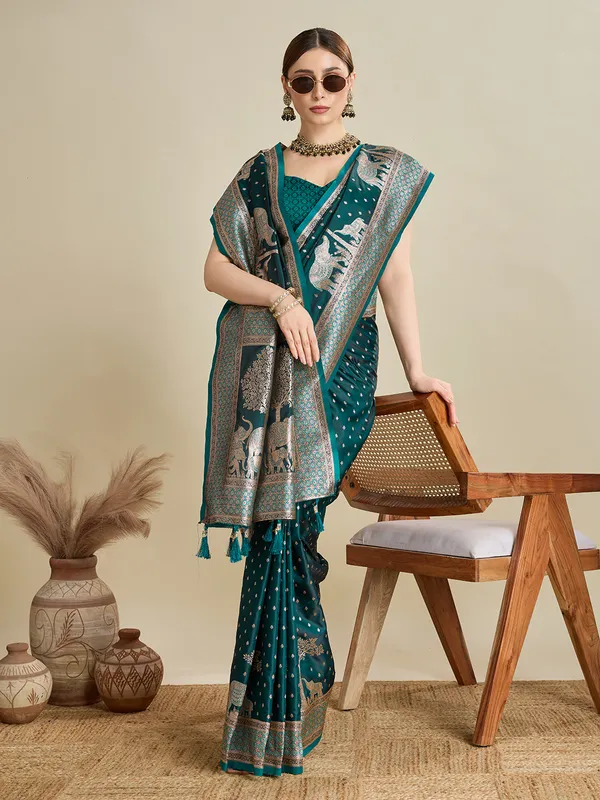 Morpeach_Rajgharana_Silk_Saree_With_Unstitched_Blouse_Piece