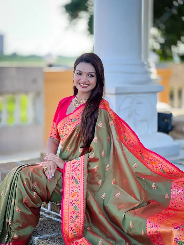 Mehndi_Royal_Paithani_Silk_Saree_With_Unstitched_Blouse_Piece