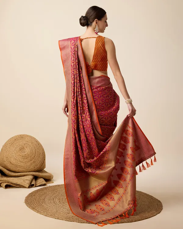 Maroon_Leri_Patola_Silk_Saree_With_Unstitched_Blouse_Piece