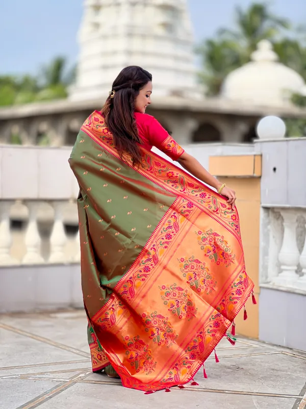 Mehndi_Royal_Paithani_Silk_Saree_With_Unstitched_Blouse_Piece