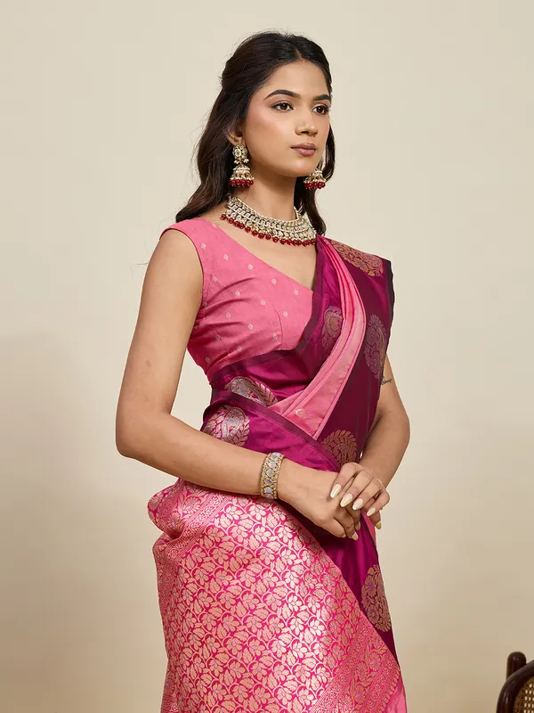 Hotpink_Aamarapali_Silk_Saree_With_Unstitched_Blouse_Piece