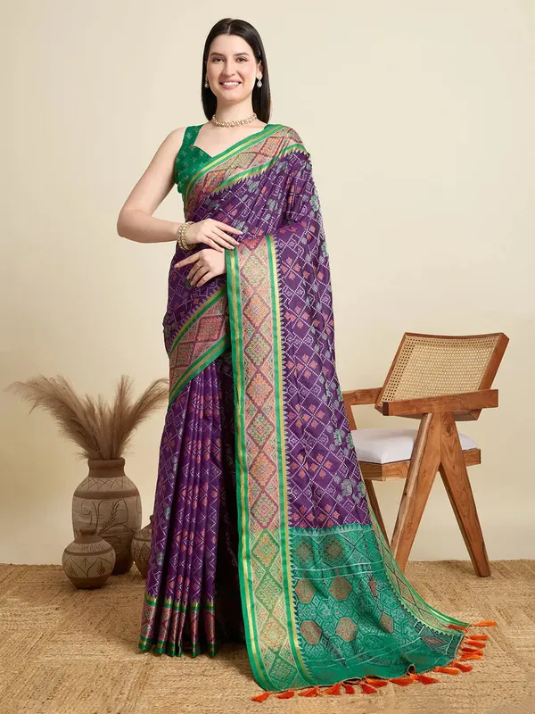 Purple_Vaibhavi_Silk_Saree_With_Unstitched_Blouse_Piece