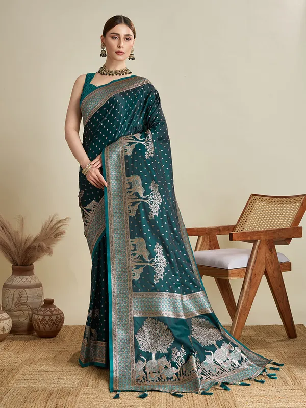 Morpeach_Rajgharana_Silk_Saree_With_Unstitched_Blouse_Piece