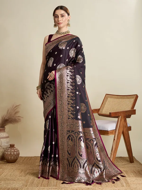 Lividbrown_Rajgharana_Silk_Saree_With_Unstitched_Blouse_Piece