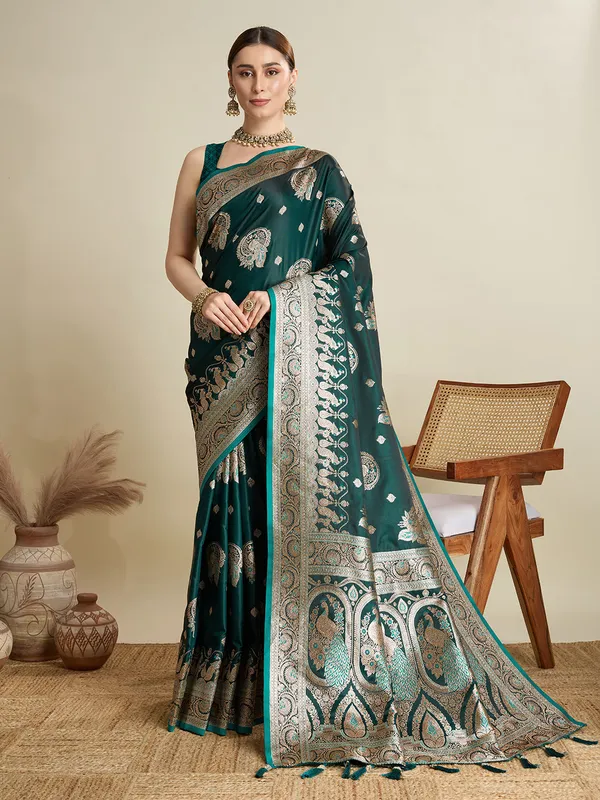 Bottlegreen_Rajgharana_Silk_Saree_With_Unstitched_Blouse_Piece