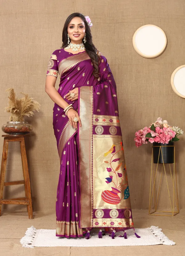 Wine_Matka_Paithani_Silk_Saree_With_Unstitched_Blouse_Piece
