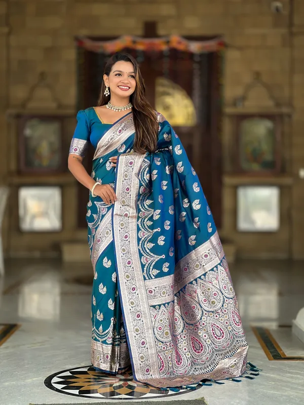 Anjir_Banarasi_Banarasi_Silk_Saree_With_Unstitched_Blouse_Piece