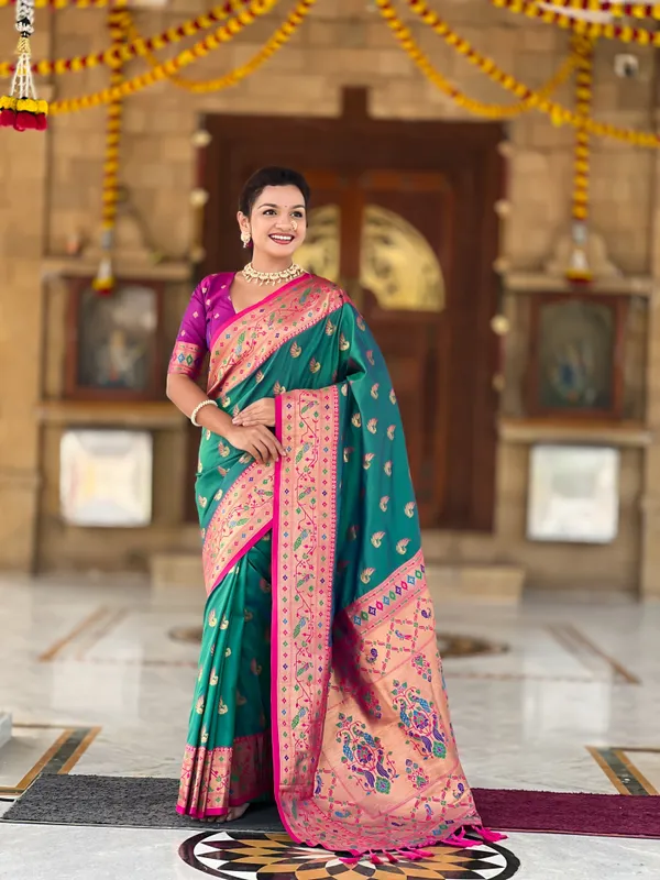 Rama_Sparkal_Silk_Saree_With_Unstitched_Blouse_Piece